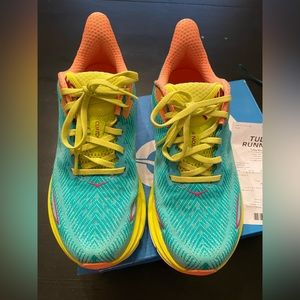 HOKA Clifton 9 , size 7.5